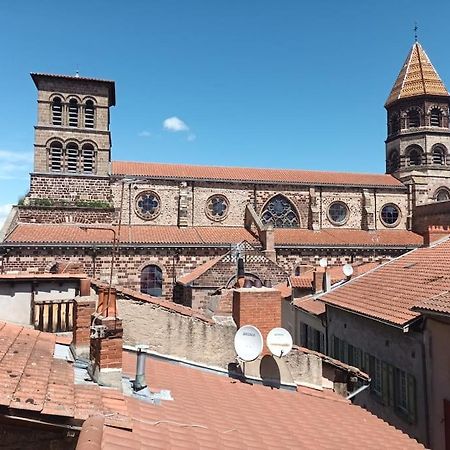 Chez David - Vacances Sous Les Toits Бриуд Экстерьер фото